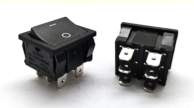 Rocker switch SS24-BBTWQ-R60-R